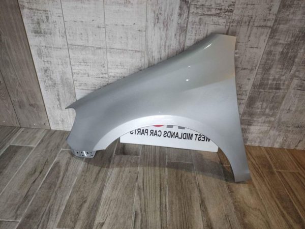 VW GOLF MK6 2009-2013 PASSENGER SIDE WING PANEL SILVER COLOUR