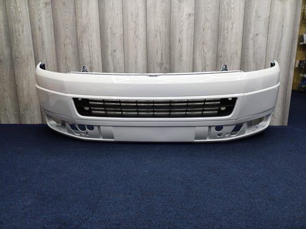 VW TRANSPORTER T5.1 FRONT BUMPER KIT PAINTED IN CADDY WHITE LB9A - Image 2