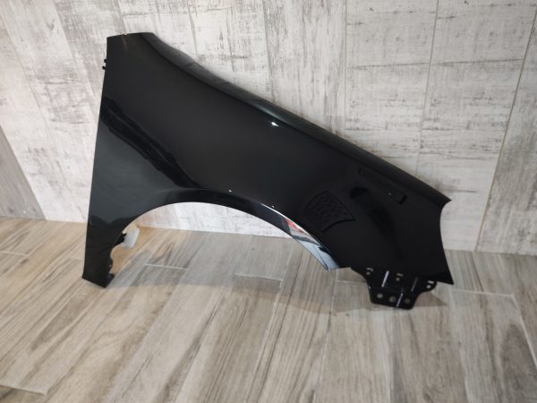 VW GOLF MK5 2004-2009 DRIVER SIDE WING PANEL BLACK COLOUR