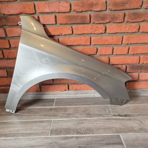VW PASSAT B7 2010-2014 DRIVER SIDE WING PANEL SILVER COLOUR
