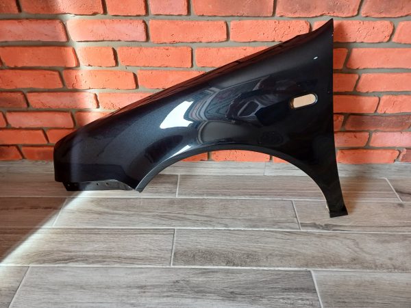 VW GOLF MK4 1998-2003 PASSENGER SIDE WING PANEL BLACK COLOUR