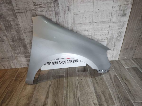 VW GOLF MK6 2009-2013 DRIVER SIDE WING PANEL SILVER COLOUR