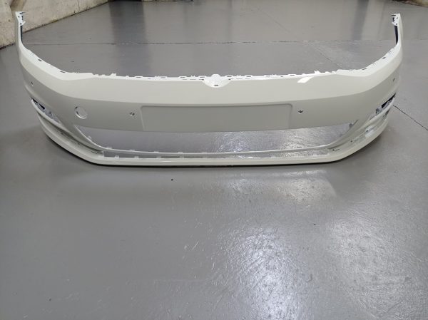 VW GOLF MK7 2013-2017 FRONT BUMPER WHITE COLOUR - Image 2