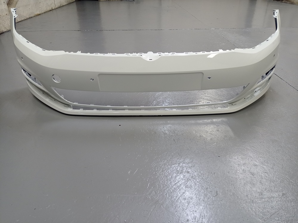 VW GOLF MK7 2013-2017 FRONT BUMPER WHITE COLOUR - Image 2